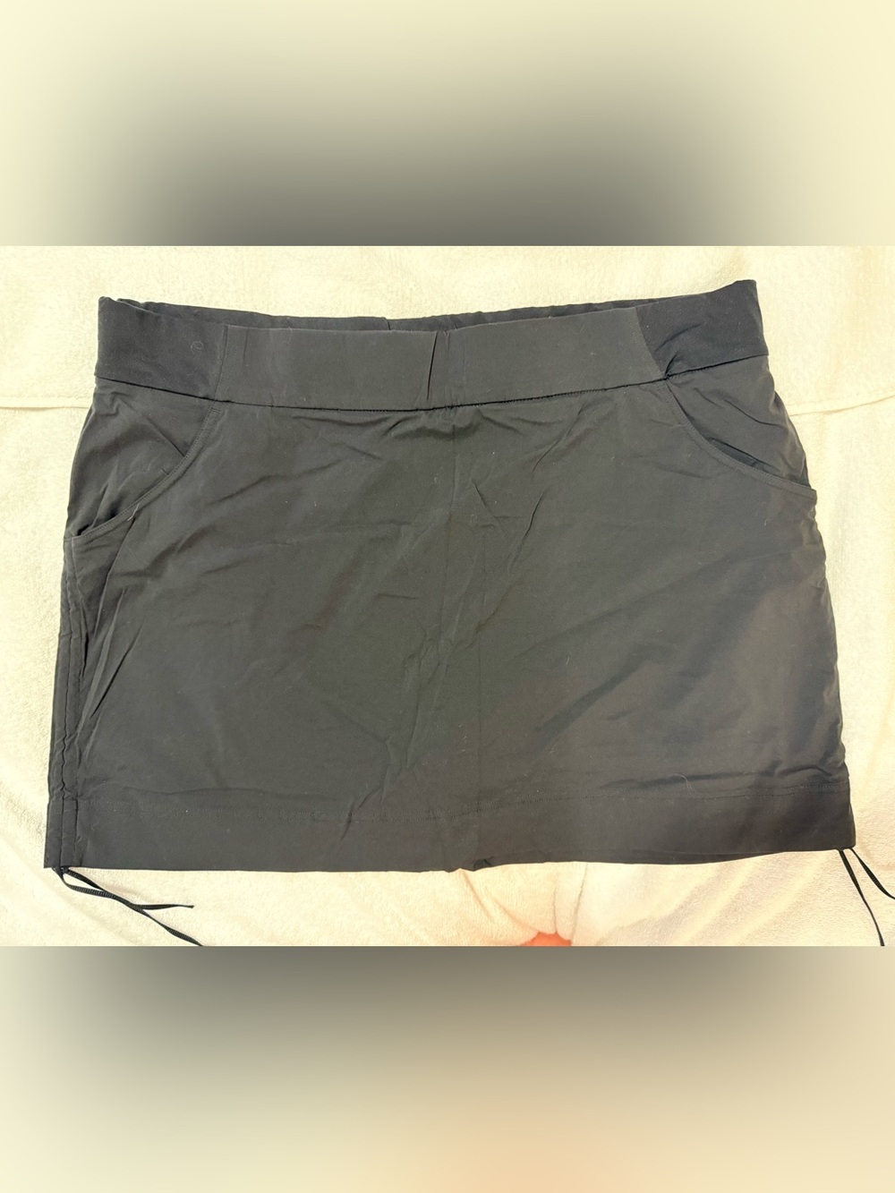 2X women’s Columbia Black Omni-Shield Performance Skirt